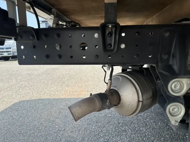 三菱 キャンター FBA20(2WD)の写真14