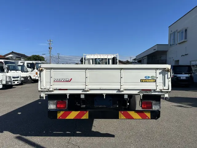 日野 レンジャー FC2ABA(2WD)の写真6