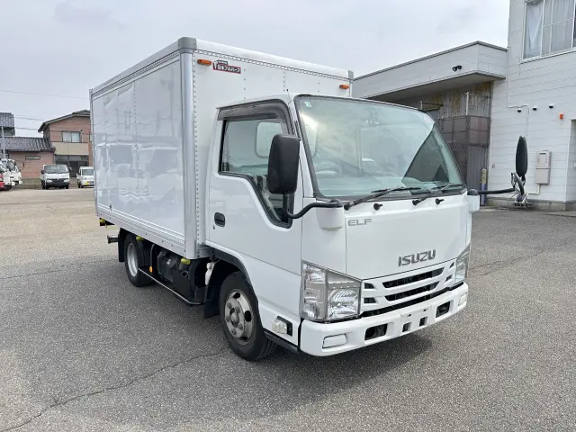 いすゞ エルフ TRG-NHR85AN(2WD)の写真3