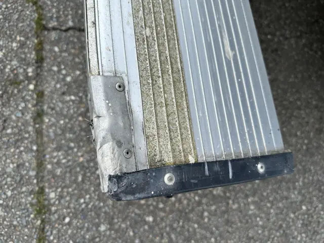 いすゞ エルフ TRG-NHR85AN(2WD)の写真40