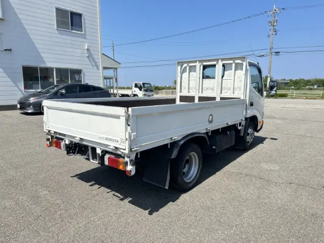 トヨタ トヨエース TKG-XZU605(2WD)の写真2