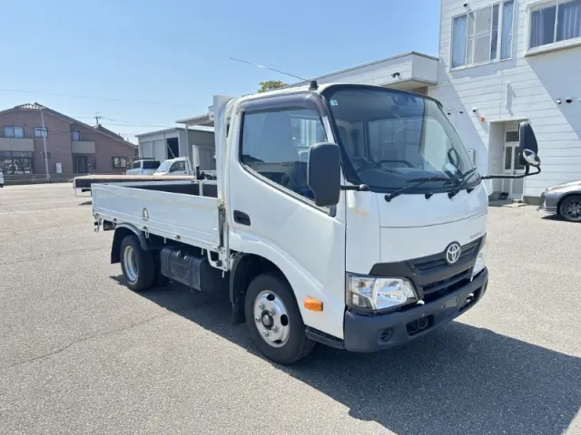 トヨタ トヨエース TKG-XZU605(2WD)の写真3