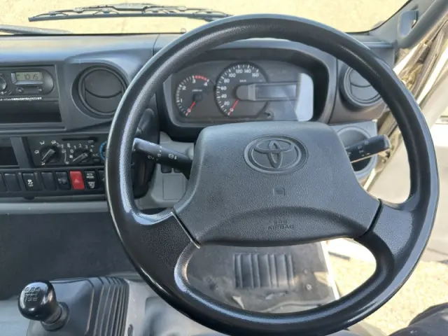 トヨタ トヨエース TKG-XZU605(2WD)の写真20