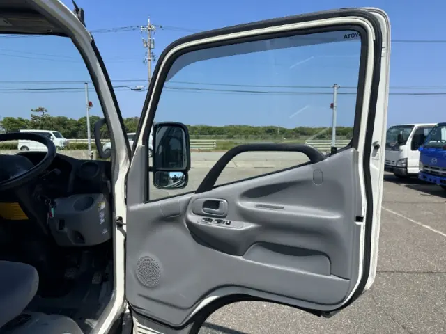 トヨタ トヨエース TKG-XZU605(2WD)の写真29