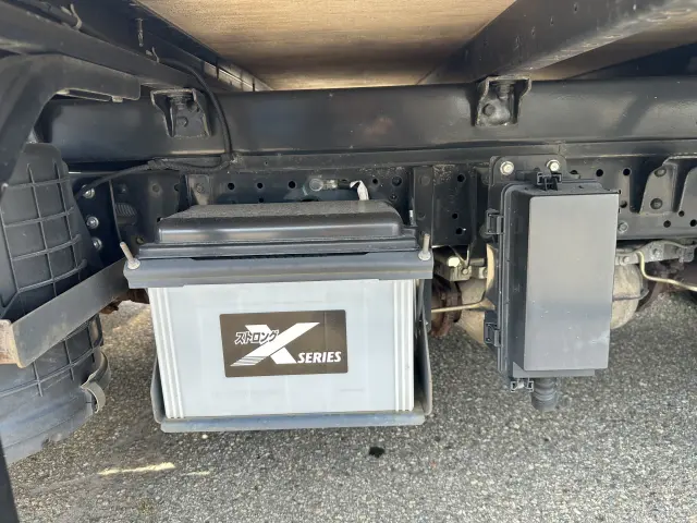 日産 アトラス TKG-SZ2F24(2WD)の写真14