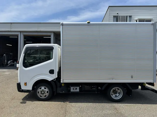 日産 アトラス TKG-SZ2F24(2WD)の写真22
