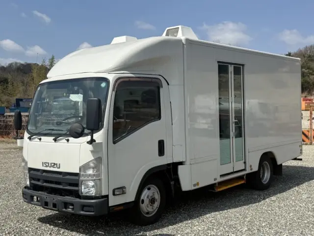 いすゞ エルフ SDG-NMS85AN(2WD)の写真1