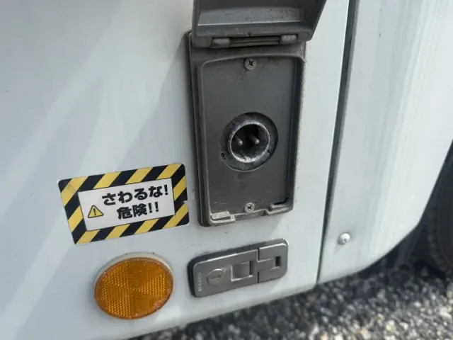 いすゞ エルフ SDG-NMS85AN(2WD)の写真37