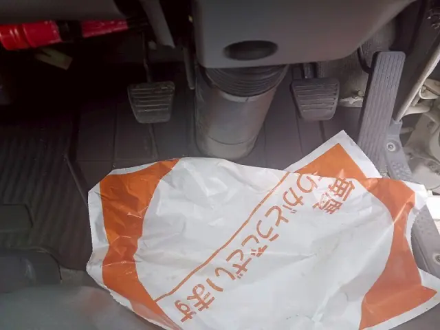 いすゞ エルフ BKG-NKR85AD(2WD)の写真18