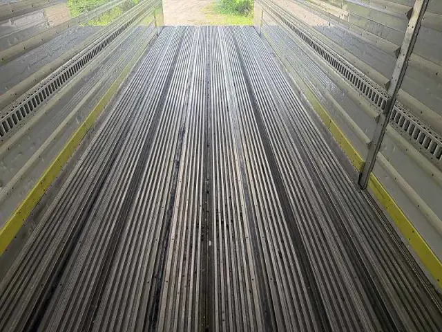 ＵＤ クオン QKG-CD5ZAの写真13