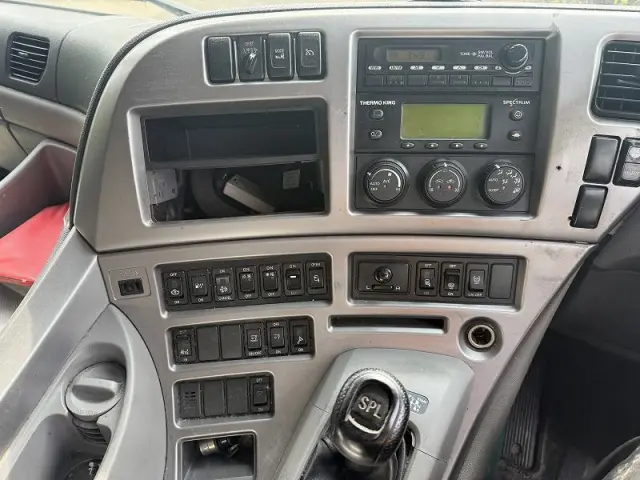 ＵＤ クオン QKG-CD5ZAの写真33