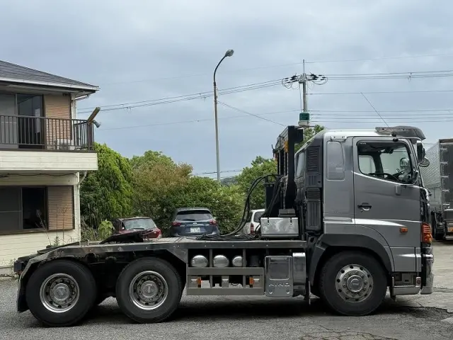 日野 プロフィア QDG-SS1EKDAの写真4