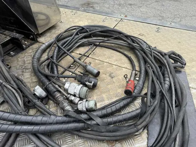 日野 プロフィア QDG-SS1EKDAの写真10