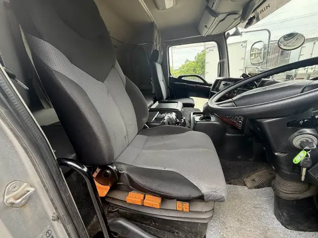 日野 プロフィア QDG-SS1EKDAの写真26