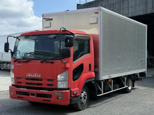 いすゞ フォワード SKG-FRR90S2の写真1