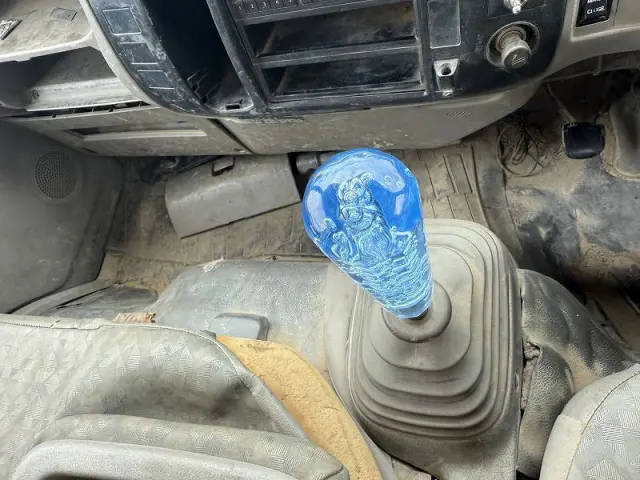 日野 デュトロ KK-XZU302Xの写真33