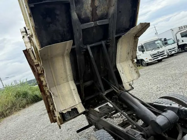 日野 デュトロ KK-XZU302Xの写真42