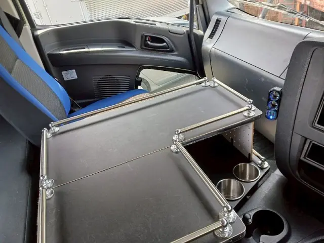 いすゞ ギガ QDG-EXZ52BJの写真12