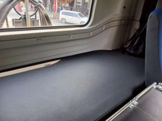 いすゞ ギガ QDG-EXZ52BJの写真17