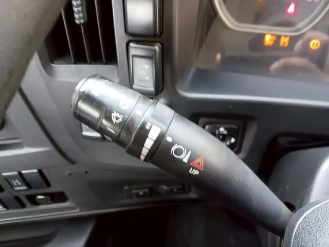 いすゞ ギガ QDG-EXZ52BJの写真18