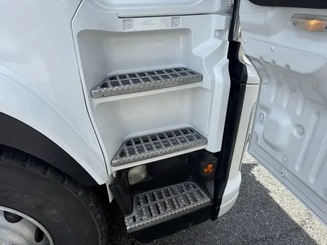 いすゞ ギガ QDG-EXZ52BJの写真22