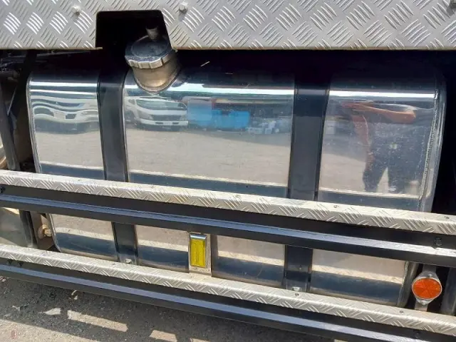 いすゞ ギガ QDG-EXZ52BJの写真27