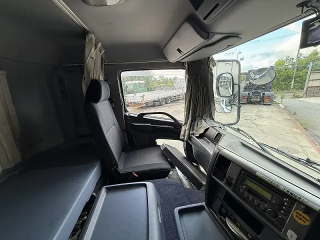 日野 プロフィア BDG-GN1APYAの写真29