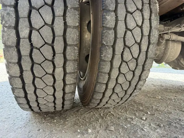 三菱 ファイター 2KG-FK62FYの写真25