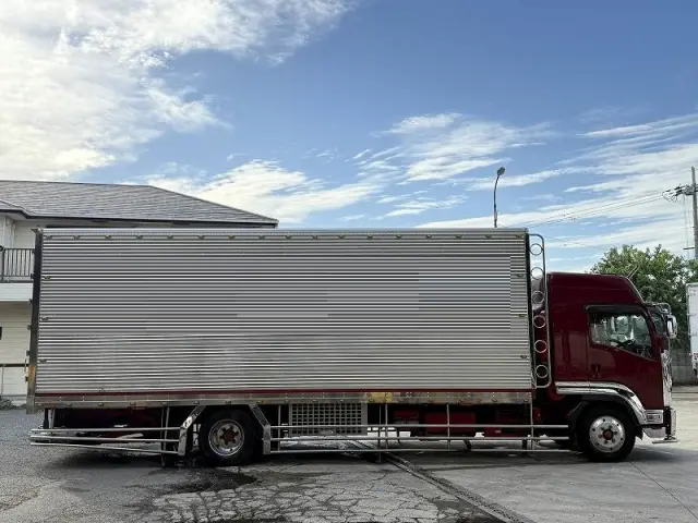 いすゞ フォワード 2PG-FRR90T2の写真4