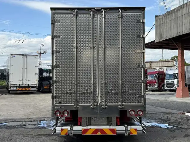 いすゞ フォワード 2PG-FRR90T2の写真6