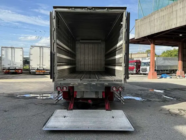 いすゞ フォワード 2PG-FRR90T2の写真13