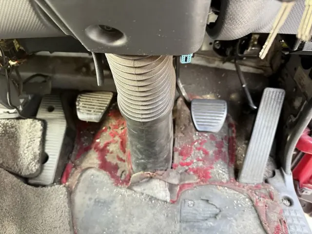 いすゞ フォワード 2PG-FRR90T2の写真30