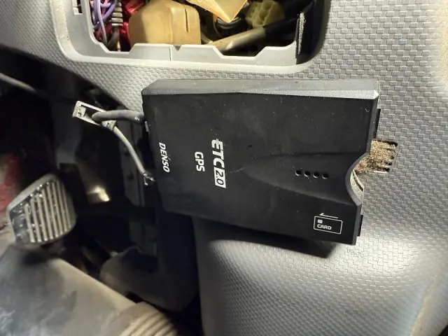 いすゞ フォワード 2PG-FRR90T2の写真34