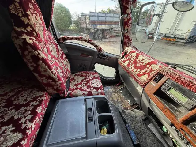 いすゞ フォワード 2PG-FRR90T2の写真38