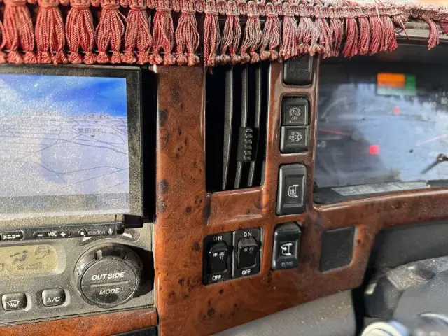 いすゞ フォワード 2PG-FRR90T2の写真42