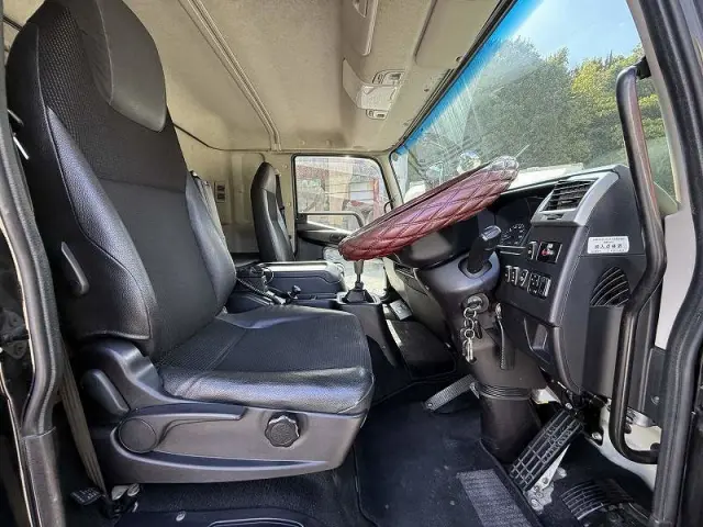 三菱 ファイター 2KG-FK65FZ(2WD)の写真32