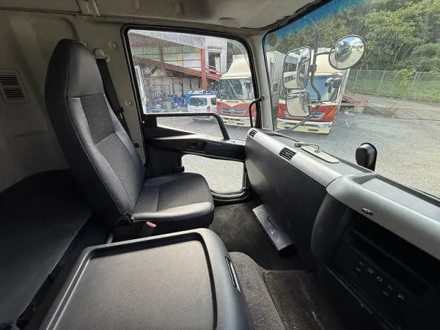 三菱 ファイター 2KG-FK65FZ(2WD)の写真36