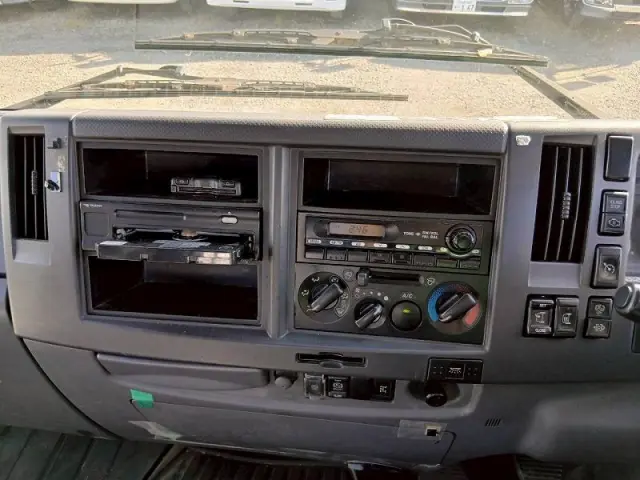 いすゞ フォワード SKG-FSR90S2(2WD)の写真35