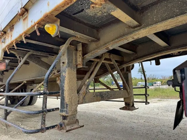 トレールモービル 平トレーラー PFB23901の写真30