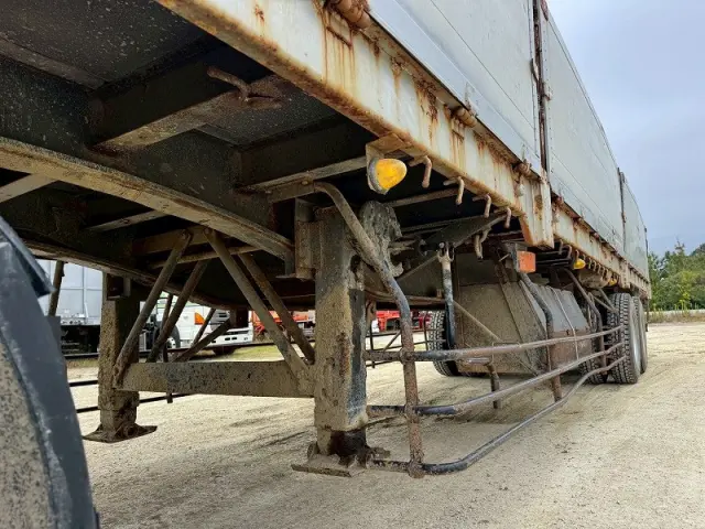 トレールモービル 平トレーラー PFB23901の写真37