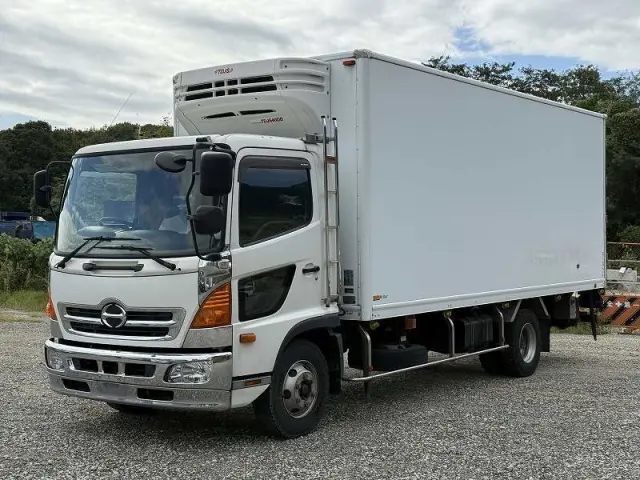 日野 レンジャー TKG-FC9JJAAの写真1