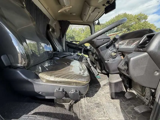 日野 レンジャー TKG-FC9JJAAの写真31