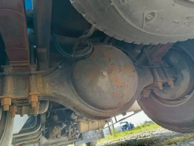 いすゞ ギガ KL-CXG23P4の写真38