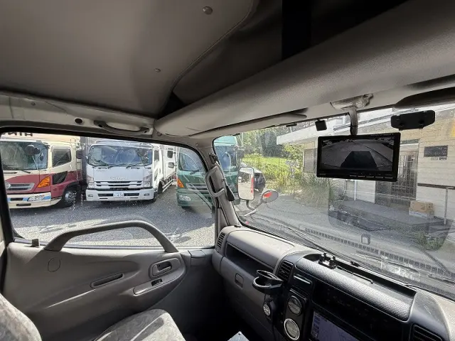 日野 デュトロ KK-XZU331Mの写真24