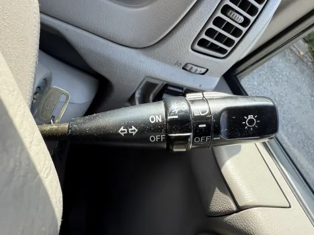 日野 デュトロ KK-XZU331Mの写真29