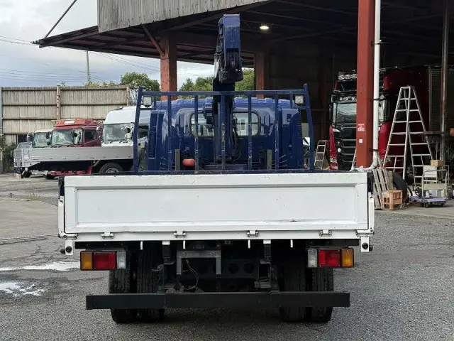 いすゞ エルフ BDG-NPR85ARの写真6