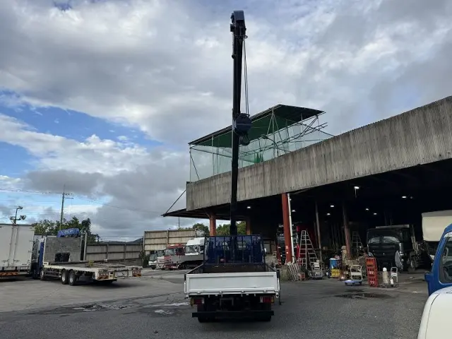 いすゞ エルフ BDG-NPR85ARの写真16