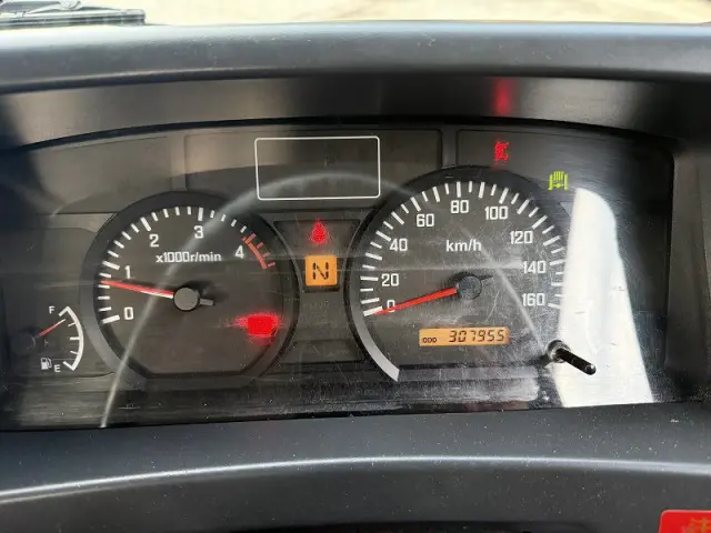 いすゞ エルフ BDG-NPR85ARの写真27