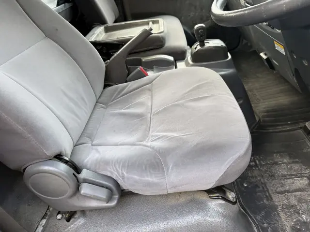 いすゞ エルフ BDG-NPR85ARの写真36