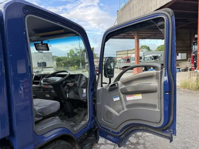 いすゞ エルフ BDG-NPR85ARの写真38